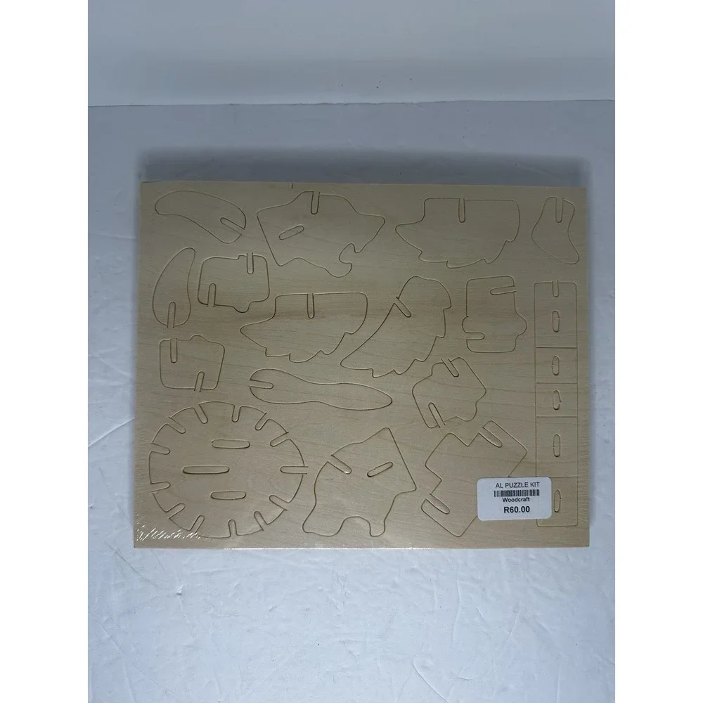 NEW‎ AFRICAS LEGENDS WOODCRAFT CONSTRUCTION KIT LION